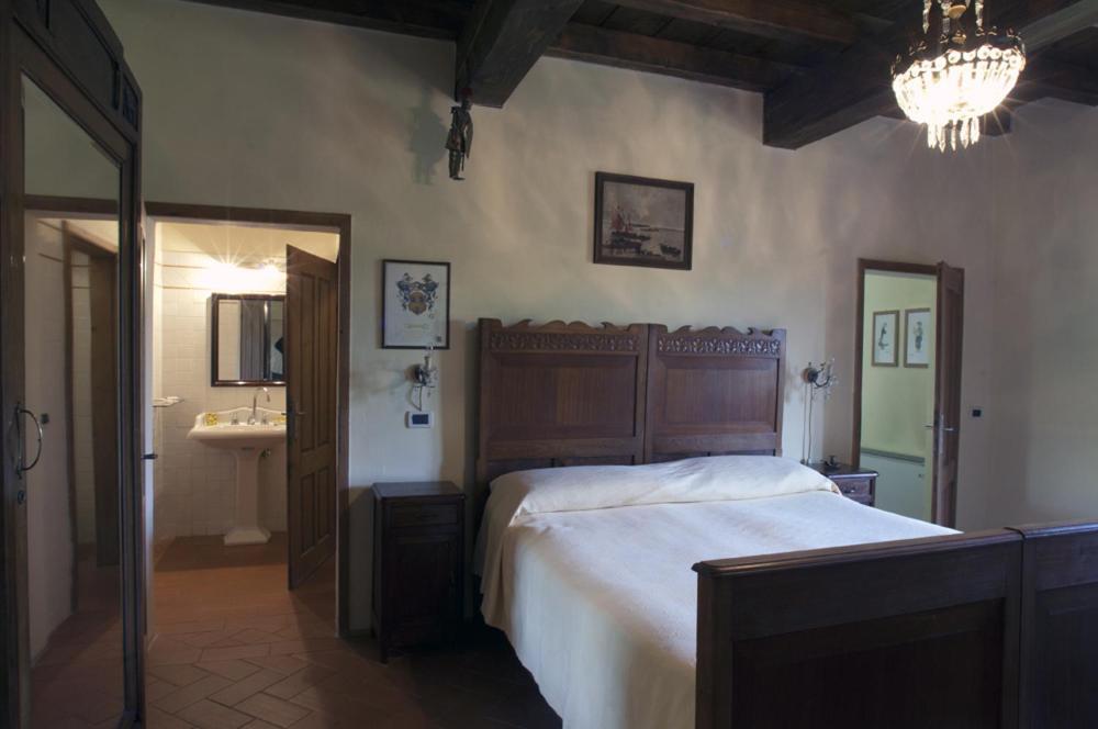 Agriturismo Corte Virgiliana 维尔吉利奥 外观 照片