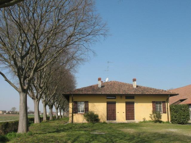 Agriturismo Corte Virgiliana 维尔吉利奥 客房 照片